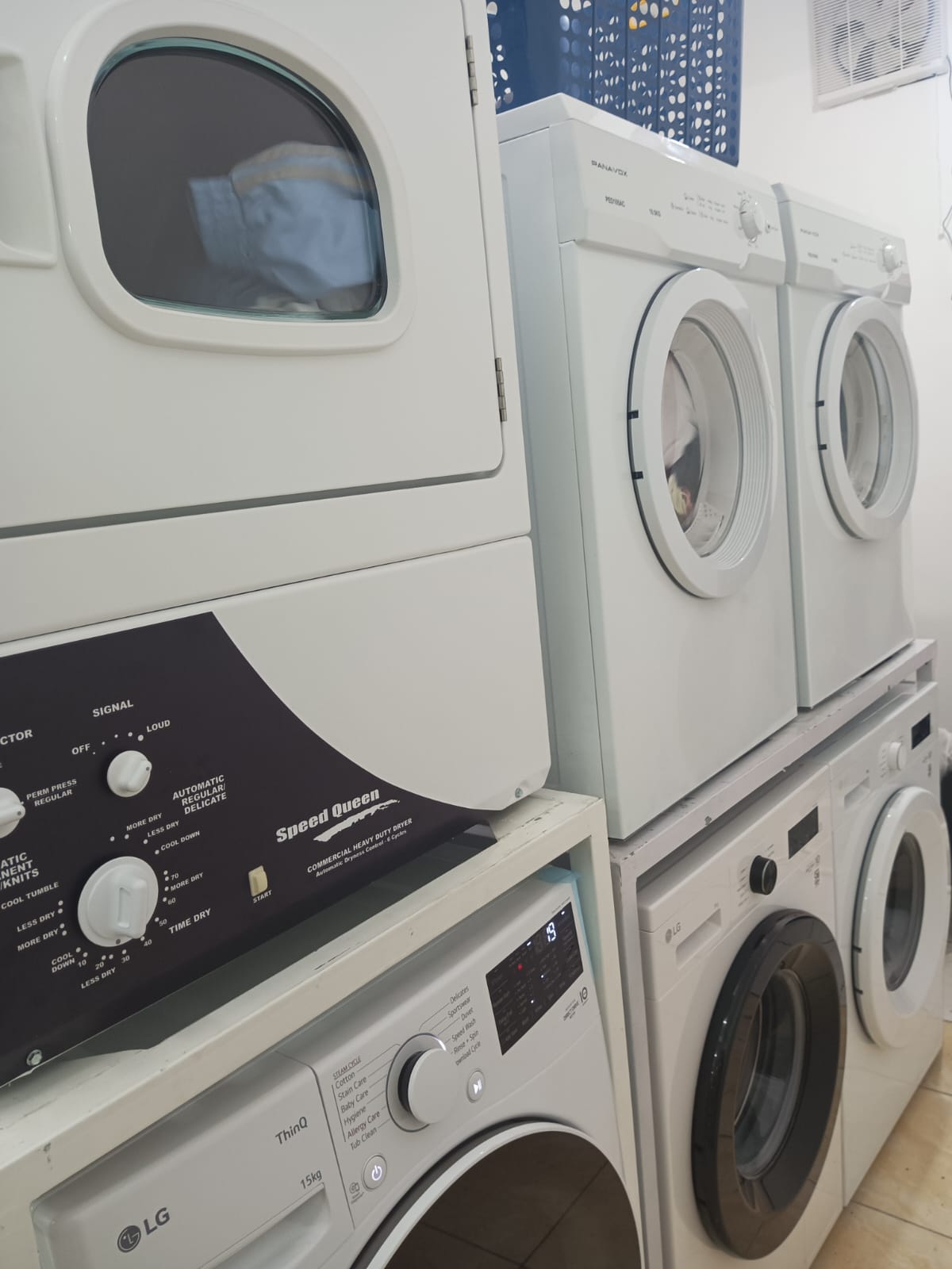 Laundry Bogor Selatan Empang - Slide 1